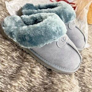 UGG® Women's Coquette Shearling Slippers Size 8